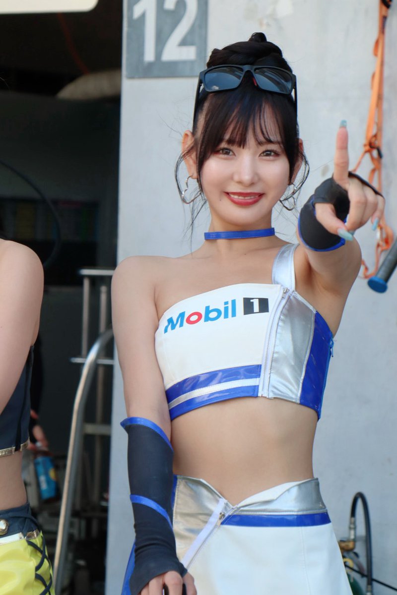 taaachi719's tweet image. 7/20(日) SUPER FORMULA Rd.7🏁
/富士スピードウェイ🏎️🗻
Mobil1レーシングサポーターズ
🔸小湊美月(@mizuki_harapeko)さん
ピットウォーク📸
ありがとうございました☺️
#スーパーフォーミュラ2025
#sformula #IMPUL