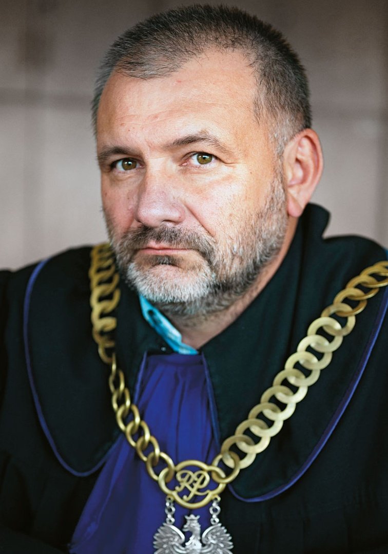 Czy jesteś za tym, aby nowy Prokurator Generalny Waldemar Żurek przeliczył WSZYSTKIE głosy oddane w wyborach? Jeśli tak, to zostaw komentarz i podaj dalej ten wpis.
