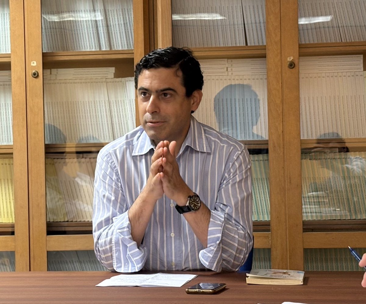 Luis Manent, letrado <a href="/generalitat/">Generalitat</a> y profesor asociado, analiza la ‘Naturaleza del personal a extinguir de concesiones administrativas no renovadas: la STS del 16 enero 2025’
#SeminarioProfesores Cátedra Dº Autonómico <a href="/UVcatedres/">UVcàtedres</a> <a href="/UV_EG/">Universitat València</a> <a href="/GVAjusticia/">GVA Justicia, Transparencia y Participación</a>