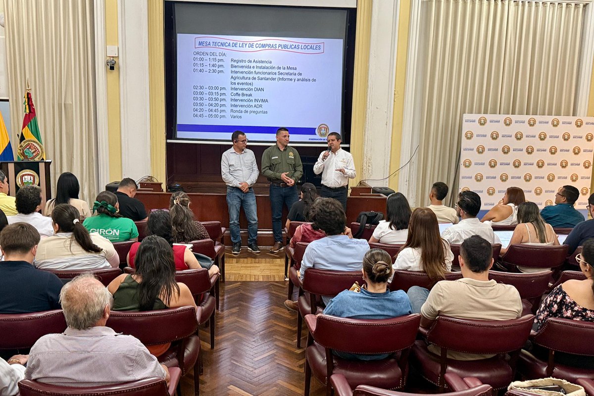 Secretaría de Agricultura🌾

Lideramos la segunda sesión, vigencia 2025, de la mesa técnica departamental de la Ley de Compras Públicas Locales y Mercados Campesinos y Comunitarios de Santander, en beneficio de los pequeños productores agropecuarios. 

¡Es tiempo de Santander!