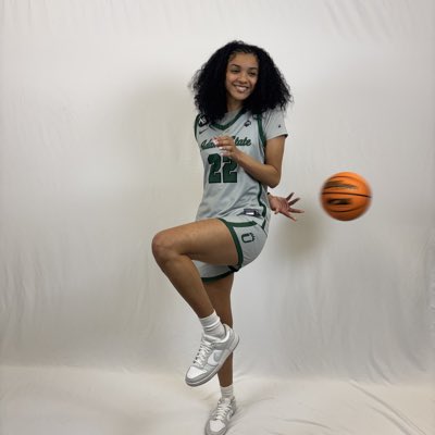 Amaya_Martinez tweet media