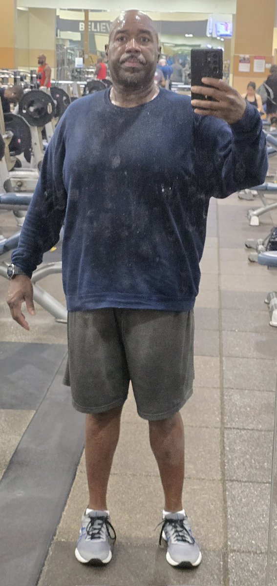 Coach_Dever's tweet image. Big Sexy Workout Thursday Edition.  Cardio, Abs, Sauna and Steamroom.  #RecoveryWeek #toourhealth