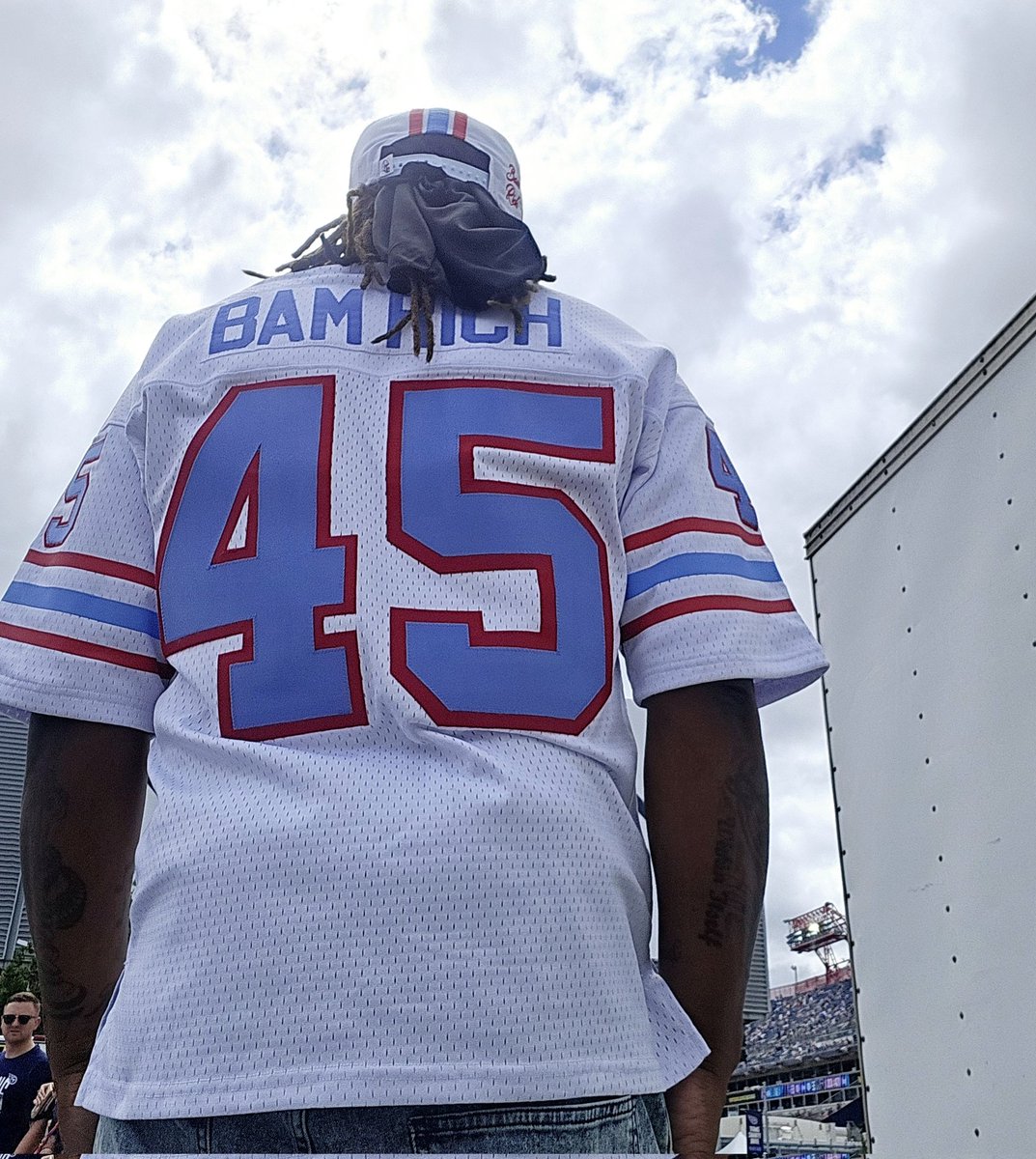 BamRich3's tweet image. We are Bam Rich (45) days away from @Titans football and I get more excited BY THE DAY!!!!!!!! TITAN UP ⚔️ ⚔️ #TITANS #TitanUp #forthefam