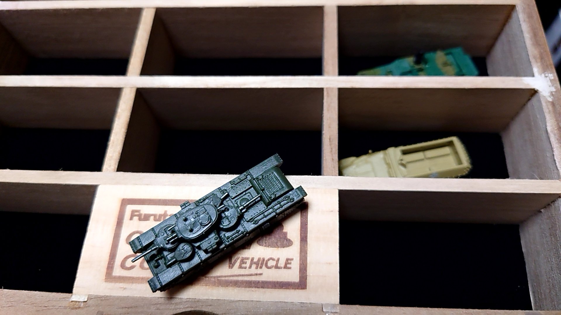 抽プレ品!!チョコエッグ戦闘車輌コレクションBOX+シークレット含む全種　戦車 抽プレ品 チョコエッグ戦闘車輌 コレクションBOX シークレット含む全種