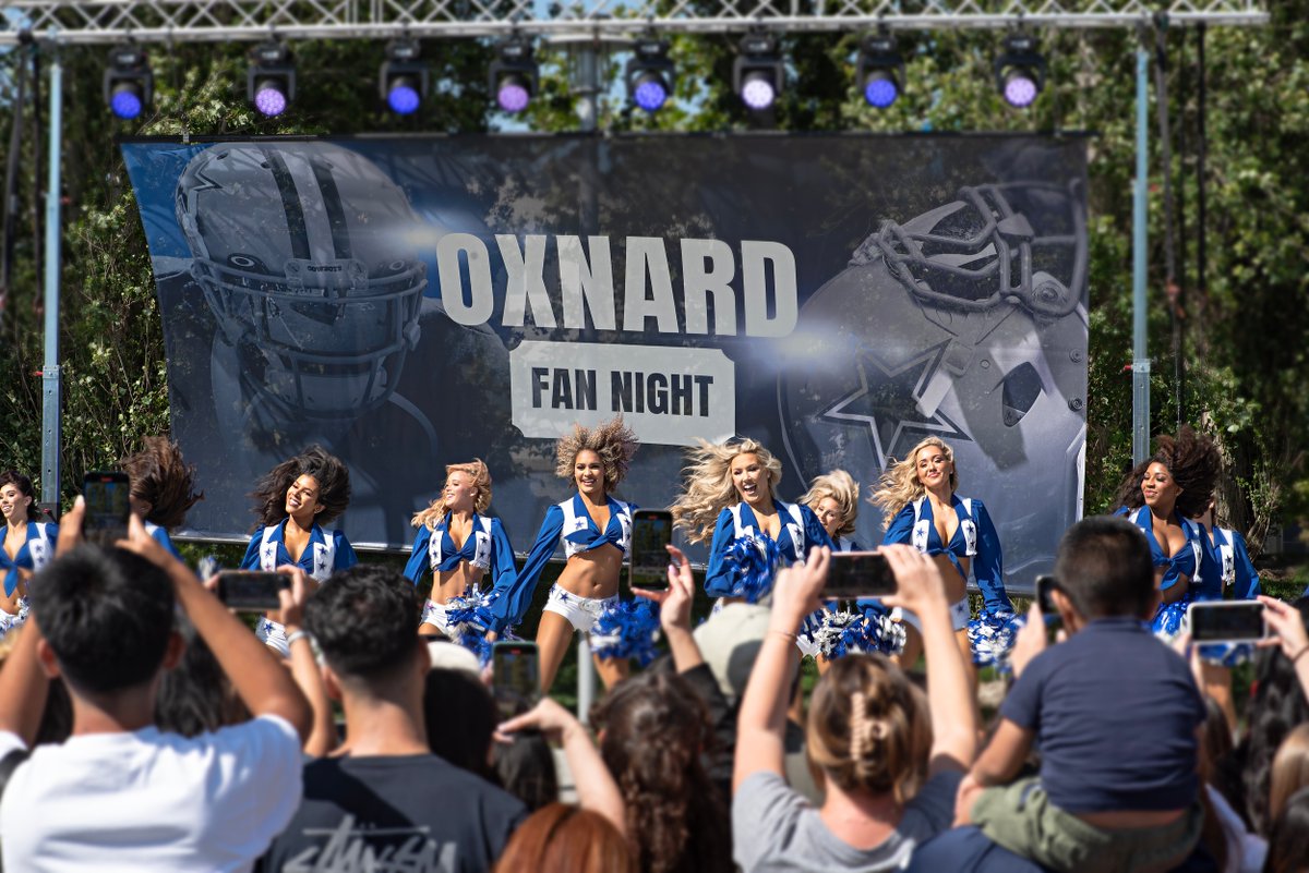 VisitOxnardCA's tweet image. Get ready for tomorrow night! Oxnard Fan Night w/performances by Americas Sweethearts, the Dallas Cowboys Cheerleaders, live dance battles to Rowdy selfies and nonstop giveaways, it’s going to be a night to remember.
#VisitOxnard #VisitCa #DallasCowboyscheerleaders