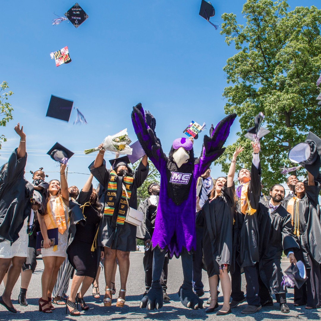montgomerycoll's tweet image. Unlock your future with hundreds of scholarship opportunities through the #MontgomeryCollege Foundation! With just ONE application using your valid M number, you can match yourself to AMAZING scholarships! Apply by July 31, for Fall 2025 scholarships. Get all the details at…
