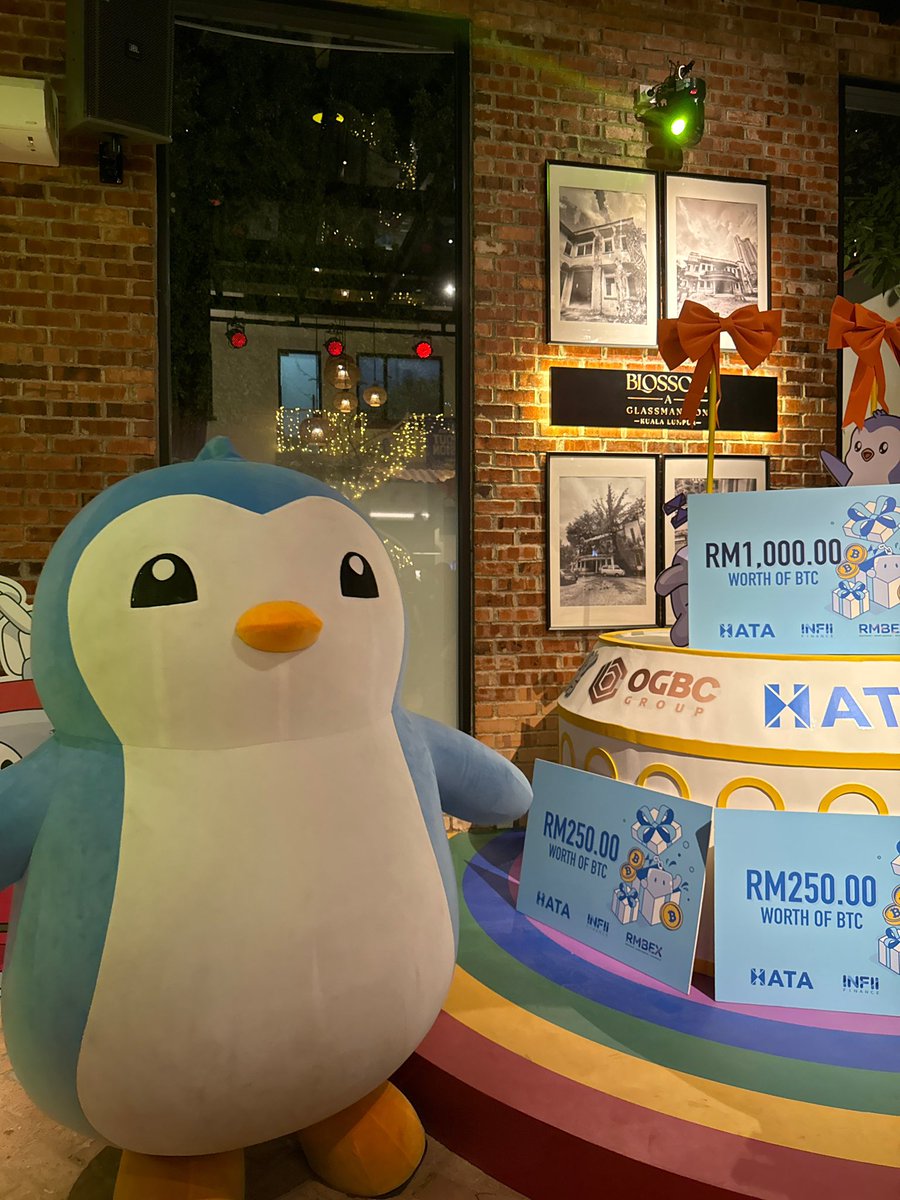 jyp_nft's tweet image. Missing KL already and big shoutout to @pudgymalaysia for planning not 1, not 2 but 8 Pudgy events over week and even post event late night supper sessions with the community 🐧🇲🇾
While the guests are enjoying, the team did not sleep, making sure each event is enjoyable for…