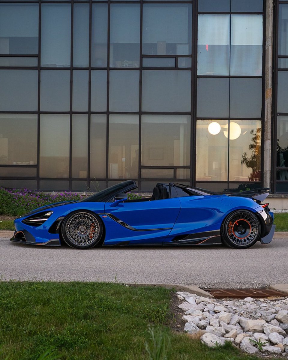 duPontREGISTRY's tweet image. McLaren 720S Spider fitted with RETROseries RS7.2+AEROsport wheels by ANRKY Wheels
Built by Wheels Boutique