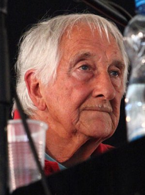 Helios_EM's tweet image. Ha fallecido Octavio Alberola, una figura destacada de la lucha armada contra la dictadura franquista y militante hasta el final de sus 97 años.
kaosenlared.net/octavio-albero…