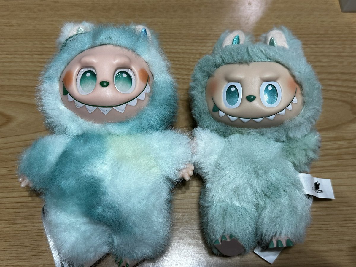 ouka9999's tweet image. ラブブ…知人から偽物を貰い、
精巧な偽物…と思っていましたが、
いざ、本物と比較すると違い過ぎる。
先ず、サイズが一回りデカいやん!
顔つきも違うし〜
