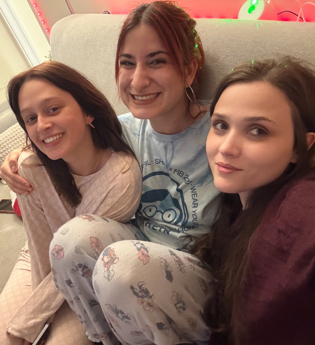 _ayme's tweet image. Hoy cumplo 32 añazos.

A pesar de haber sido los más agotadores y los que más me han puesto a prueba, estos últimos han sido sin duda los mejores años de mi vida.
🌸
