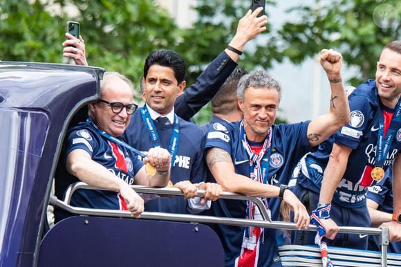 lasource75006's tweet image. Certains annoncent 2 nouvelles recrues pour le Paris Saint Germain, d’autres 4 mais au final croyez moi il n’y a pas un nombre definitif, c’est bidon cette histoire. Le club possède un plan clair, garder cette base solide et l’améliorer intelligemment. Le club a une approximation…