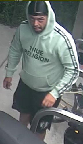 MBTATransitPD's tweet image. Hmmmm. Looks at camera #MBTA Chelsea Silver Line Station
knows he is being recorded & we allege commits bike larceny anyway. 7/14 5am. Recognize this SP of interest & perhaps future MENSA candidate? Pls contact our CIU 617-222-1050 w/any info you have. TY