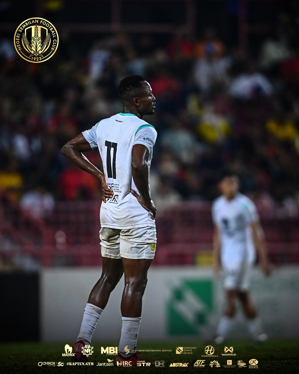 nsfc1923's tweet image. Full Tank Performance!
Joseph Esso isi minyak ponoh dan terus drive ke pintu gol dalam debut pertama di Paroi 🟡⚫🔴
Jom tengok dio 'panaskan enjin' lagi Isnin ni lawan Tanjong Pagar United 💪💪
#NSFC
#HobinJangHobin