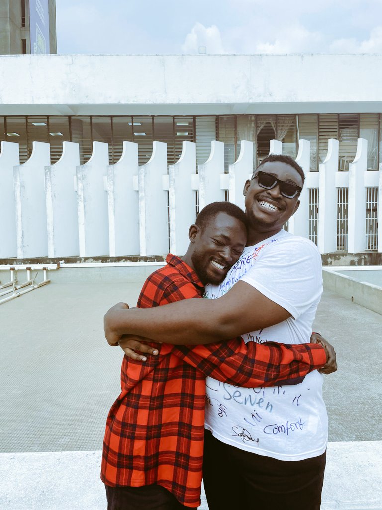 OsumareAyomi's tweet image. No more rushing out at dawn to catch undergraduate 6am classes. No more accusations of “Of course, you didn't know when I left; you were sleeeeeeping, you beetch!”
Congratulations to my best bully, my handclapper, my cozy place.
Favour I pray for you, @SymplyTaiwo.
Flourish!❤️