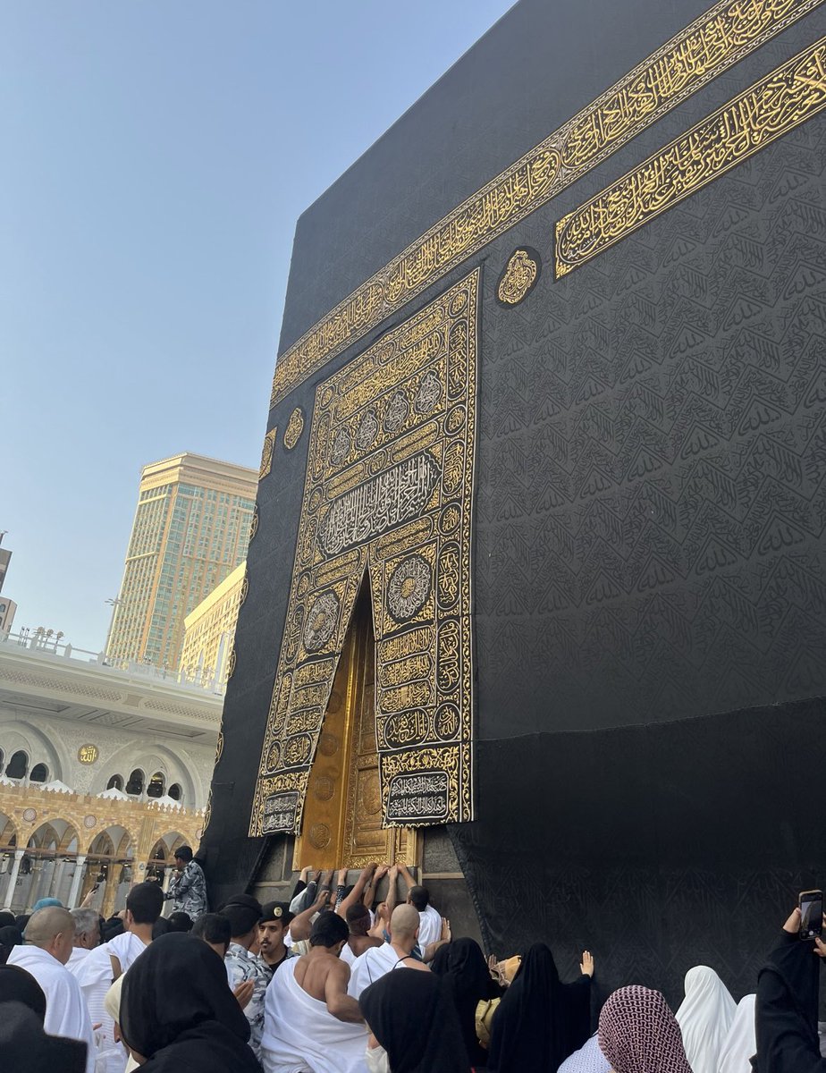 Schwifftyy's tweet image. I’m always in awe of the Haram’s beauty, no matter how many times I see it