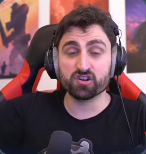 Paused the lovely <a href="/OtzdarvaYT/">Otzdarva</a> latest YT video to make a coffee.

This was the result. Now I feel this should be his new profile pic. 

You're welcome.