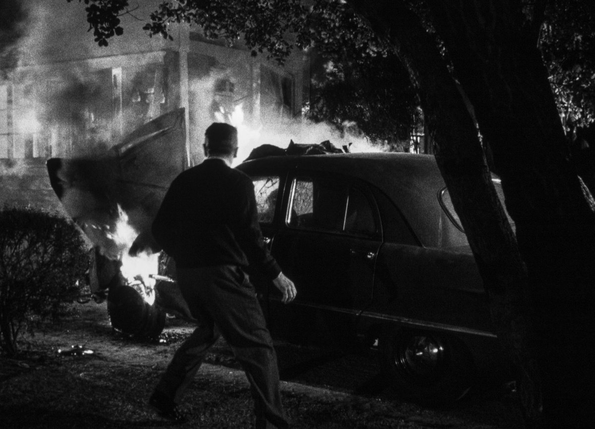 Highdefwatch's tweet image. IN-DEPTH #4K @UltraHDBluray review of Fritz Lang's film noir classic 'THE BIG HEAT' from @Criterion @SonyPictures - @Dolby #Vision grading - Featuring two-dozen HDR screenshots via Filmmaker Mode 🎬🎞️🎥📽️💿 highdefwatch.com/post/a-film-no…