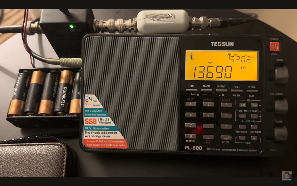 Radio New Zealand Pacific on 13690 kHz booming into Houston, Texas with armchair copy #radio #dx #tecsun #pl880 #shortwave 📻🎙️📡🔊🗺️🌎🌍🌏🌐👍⚡️⚡️⚡️⚡️⚡️⚡️⚡️⚡️⚡️⚡️⚡️⚡️⚡️⚡️ youtu.be/YyDIpR8my90?si…