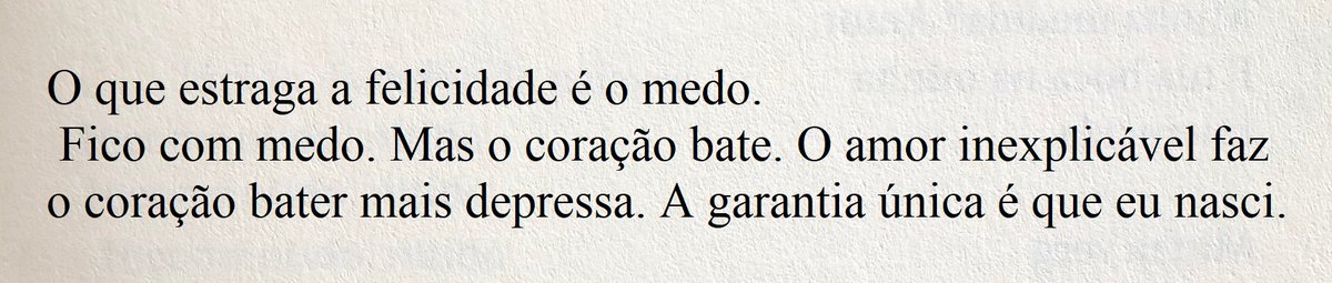 dallowayclrss's tweet image. 📖 &quot;Água viva&quot; (1973)                         
 — Clarice Lispector