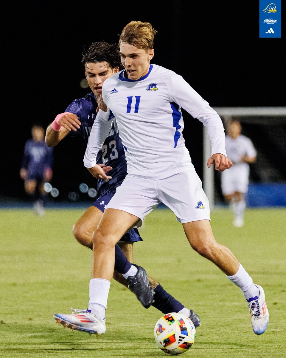 DelawareMSOC's tweet image. Missing night games a little extra today ⚽️🌌