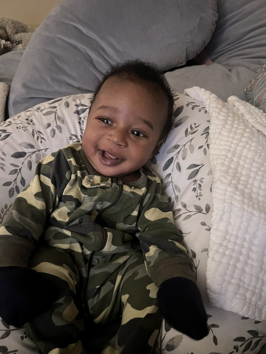 _sworthy's tweet image. Mommy’s milkman 🥺❤️❤️❤️ one of the happiest babies!