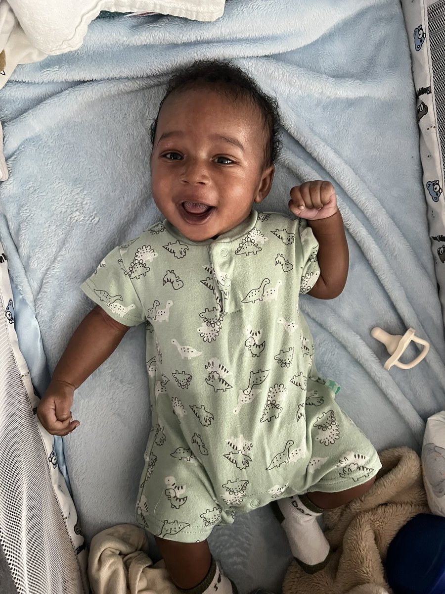 _sworthy's tweet image. Mommy’s milkman 🥺❤️❤️❤️ one of the happiest babies!