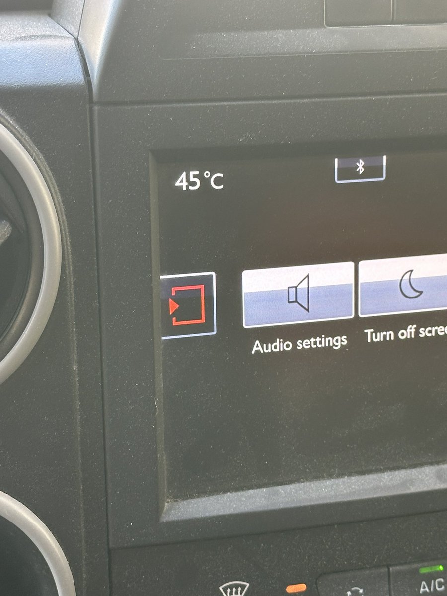 escxmatt's tweet image. I will never understand people who prefer summer over winter