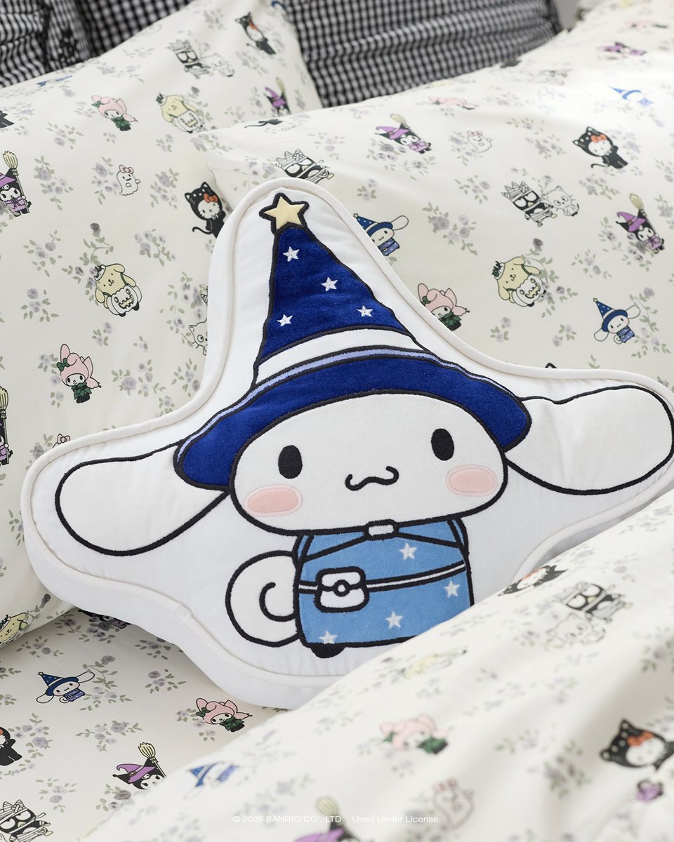 hellokitty's tweet image. It's summerween ππ» New Hello Kitty and Friends collection is available now at Pottery Barn Teen: bit.ly/44OIW7O