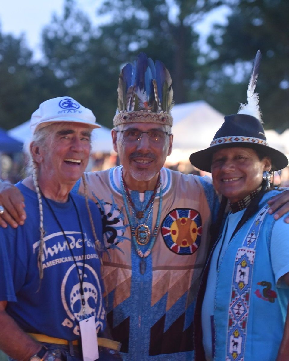 queensfarm's tweet image. Powwow is this weekend! 🥘 Don’t miss 3 days of performances, music, artisan vendors and authentic cuisine.
Tickets via link in bio! 🎟️
Get your tickets today! buff.ly/FiFQNno