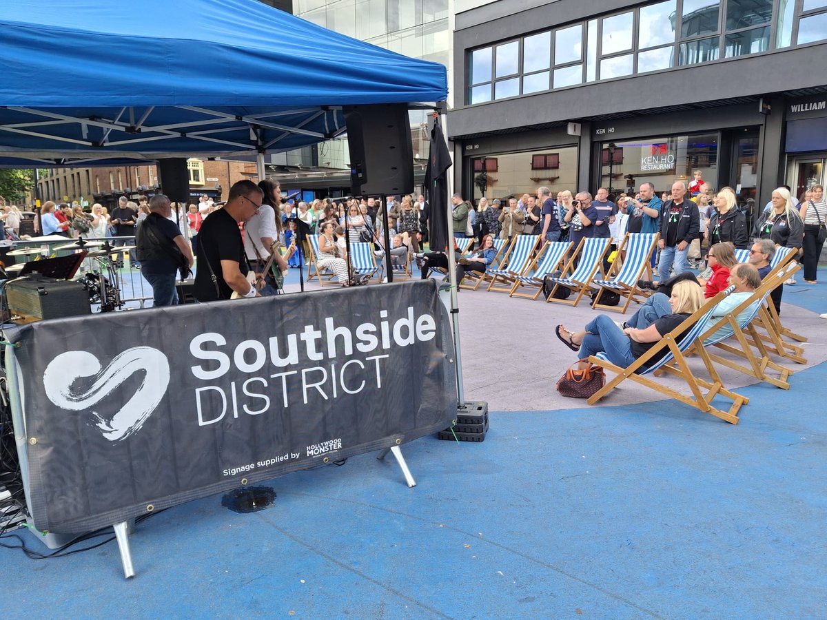 SouthsideDist's tweet image. 🎷 Who&apos;s ready for the second weekend of Jazz Festival?  🎶 Deck chairs out from 5:30PM – see you there!
👉 Full info here: southsidedistrict.co.uk/stories/the-bi… #BJBFESTIVAL