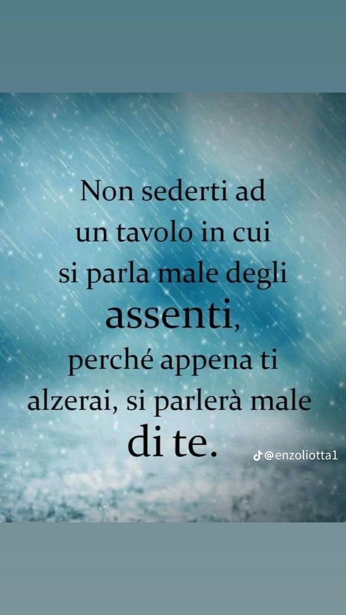 Massimo71000's tweet image. Buona serata a voi 🍻🥂✋