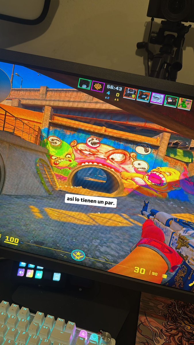LuknCSGO's tweet image. Así tienen la colacha un par.