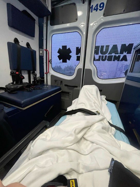 paraLanches's tweet image. 🚨BRASIL: Uma mulher precisou ser levada ao hospital após passar mal de ansiedade enquanto aguardava para comer o “Morango do Amor”.

Segundo a família, ela começou a tremer, chorar e apresentar sinais de falta de ar momentos antes de receber o produto.