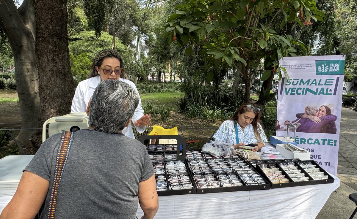 rodrigoarcej's tweet image. Por instrucciones de nuestra alcaldesa @AlessandraRdlv y desde la oficina particular, estamos visitando las colonias con nuestra jornada “Súmale Vecinal” que contempla servicios médicos integrales, faciales, acupuntura y pruebas rápidas a nuestras vecinas y vecinos.
Hoy nos…