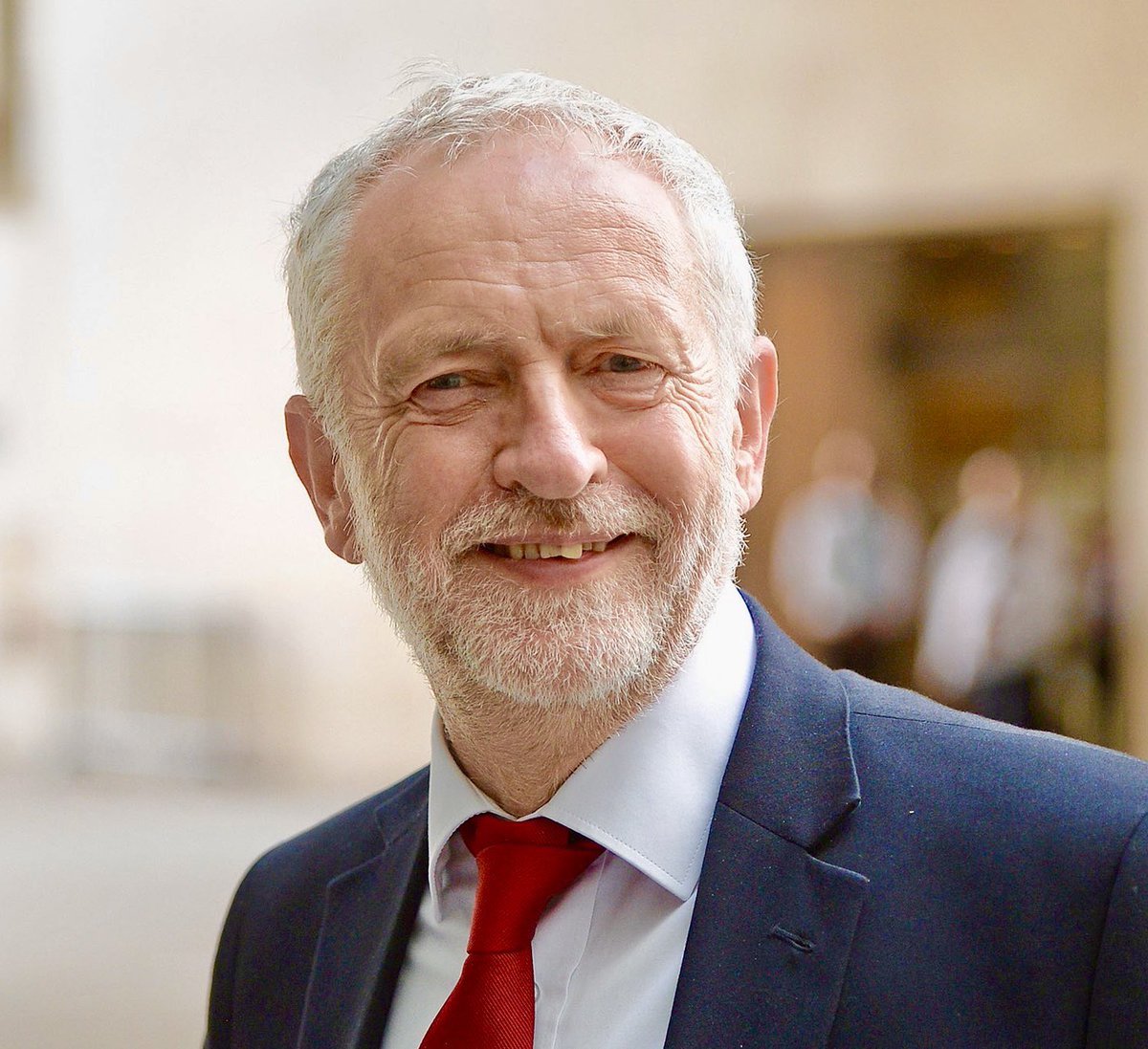 LouiseRawAuthor's tweet photo. The @jeremycorbyn party is only 5.5 hours old - but already polling at 18 - 20%, and 80,000 signed up!

Exciting times https://t.co/iwY8KKr3Ob