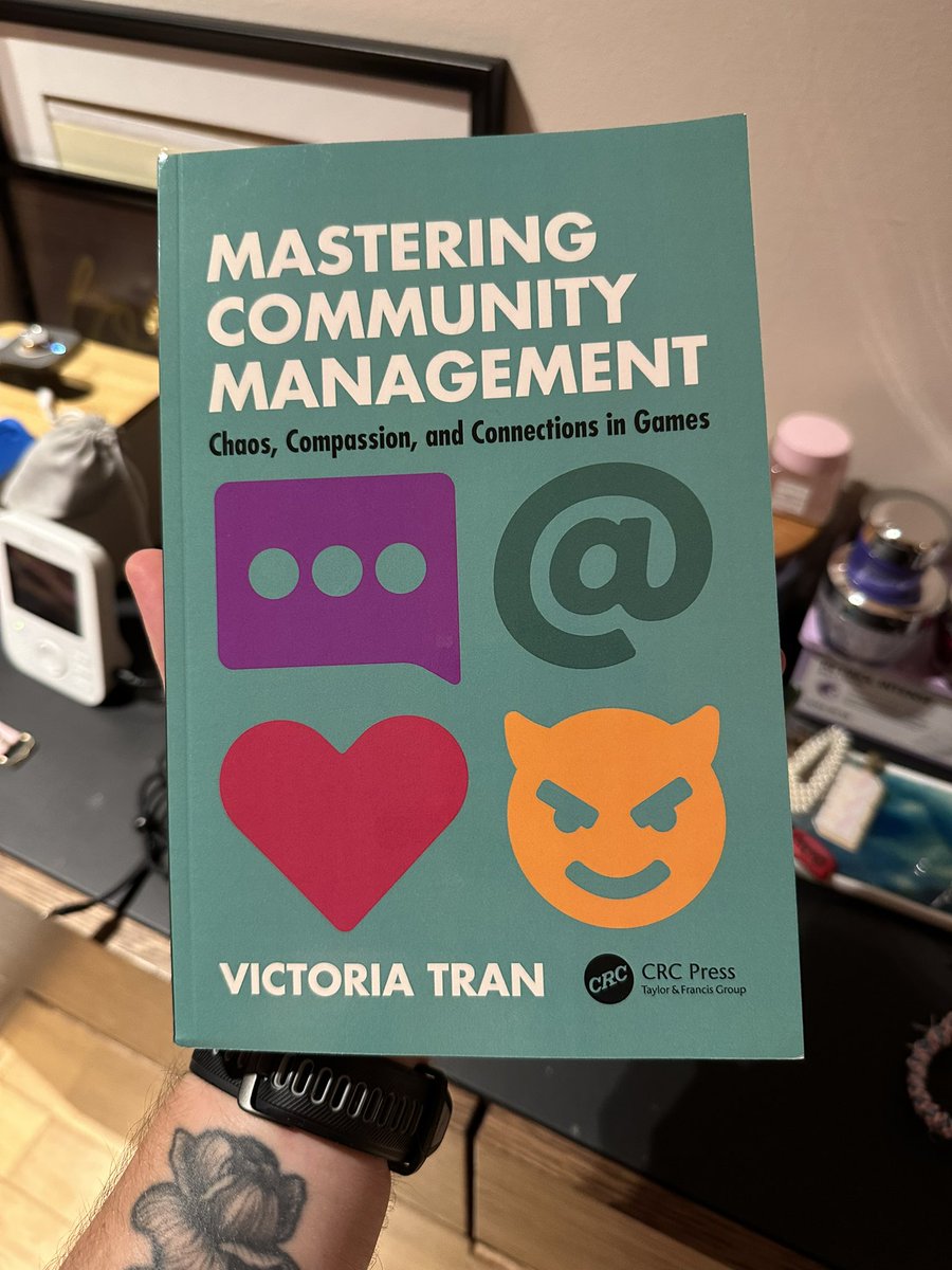 Just landed and can’t wait to dive into this over the weekend. <a href="/TheVTran/">Victoria Tran 🧋</a>