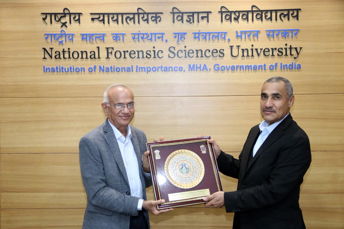 NFSU_Official's tweet image. A four-member delegation from the Royal Oman Police, led by Col Nasser Ali Ahmed Al Hooti, visited NFSU, Gandhinagar on 24th July 2025. The delegation discussed in detail the areas of potential collaboration with Dr J.M. Vyas, Vice Chancellor of #NFSU.

#Visit #RoyalOmanPolice