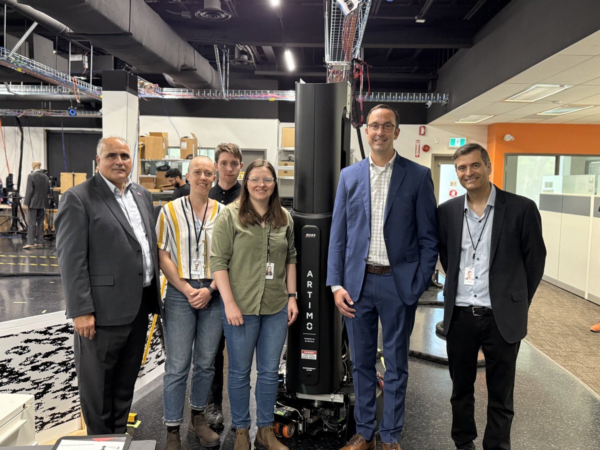 nolanmquinn's tweet image. Just arrived in #Ottawa to join MPP @GeorgesDarouze at @ross_video — a global leader in live production tech used at the Super Bowl, Oscars, and more!
With a strong history of research and work-integrated learning in partnership with @Carleton_U — including 390 co-op work terms…