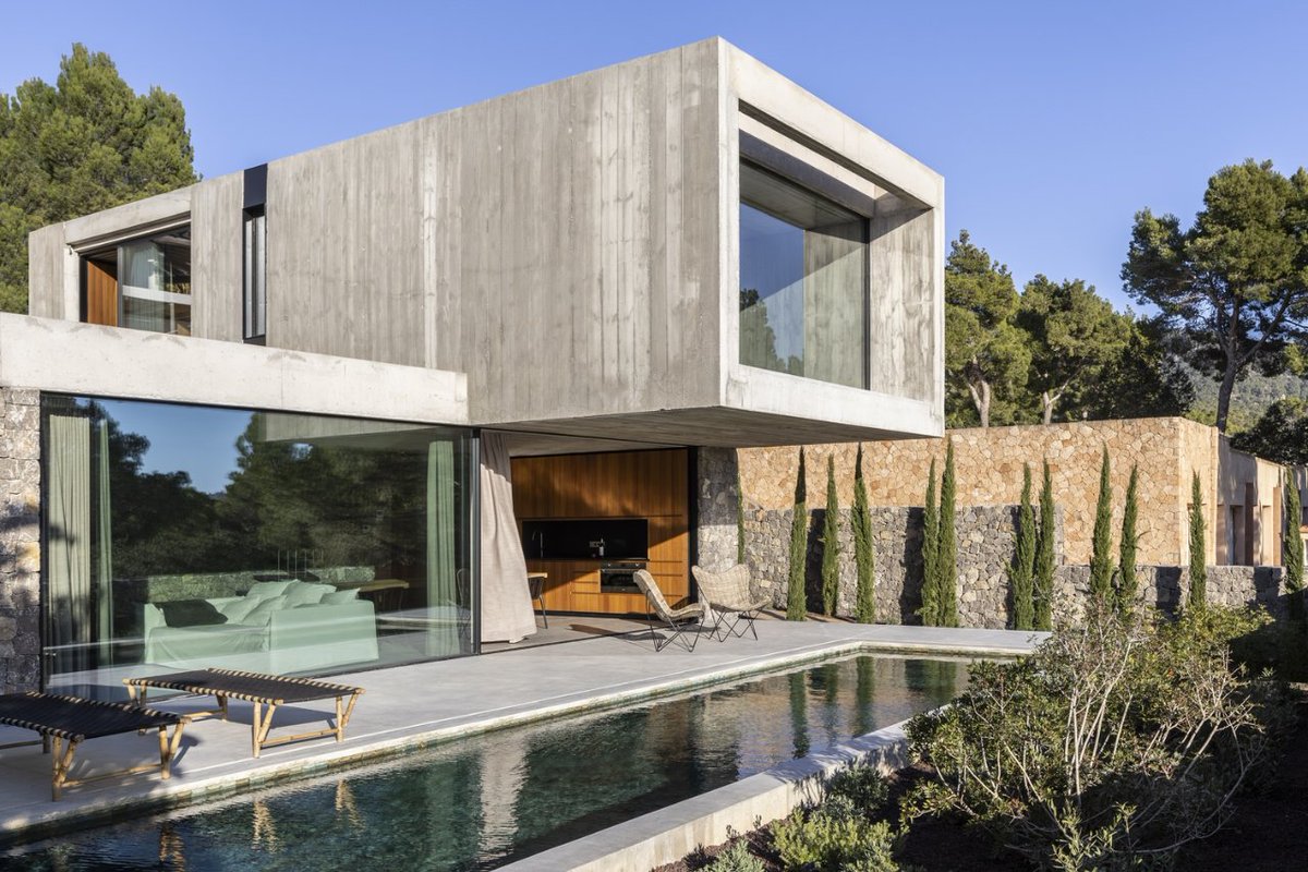 #ComoEnCasaEnNingunSitio _
Norkus House diseñada por Arquit3ctes + West Coast Properties.
Fotografías: Joan Torres.

#Arquitectura #Architecture