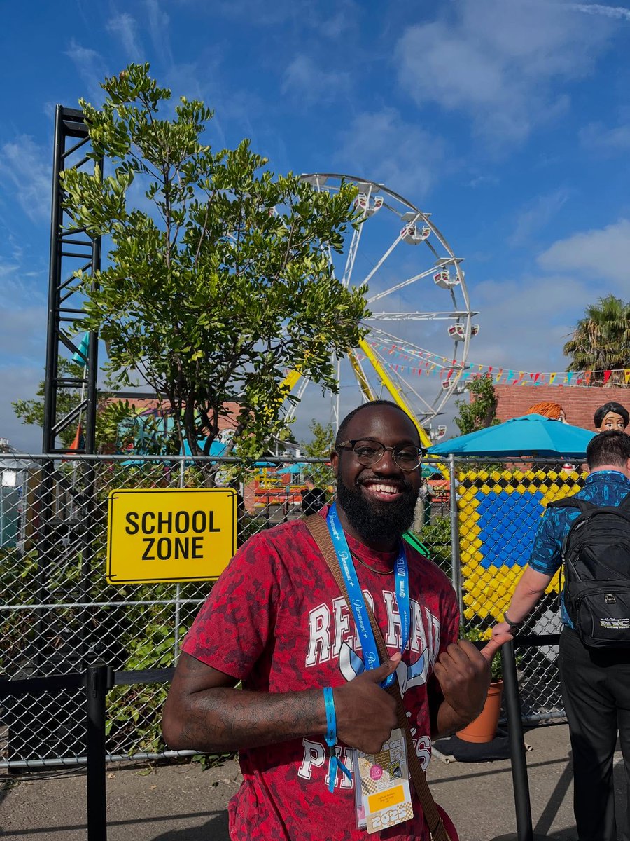 AbbottElemABC's tweet image. Class is out, but the block party is in session 🍎✨ #AbbottElementary is bringing the fun to San Diego Comic-Con through Sunday! #AbbottBlockParty