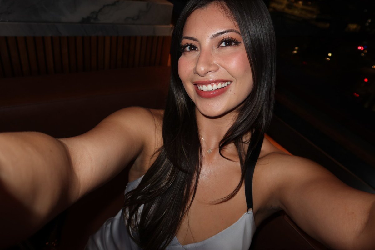 fridaplz's tweet image. summer nights &amp;lt;3