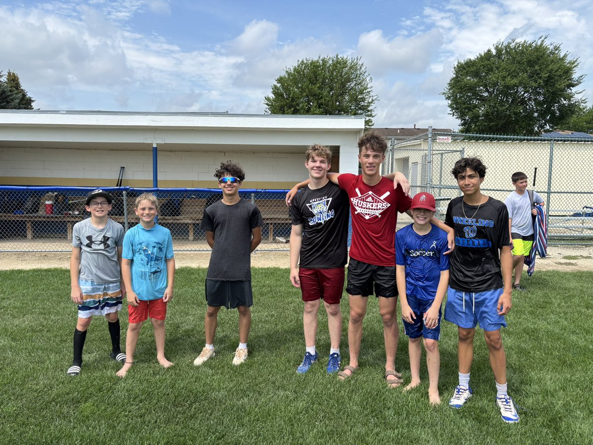 WHSBaseball2's tweet image. Final Day of Youth Camp Competition Winners
Reid Gerjerts Super Soakers beat Evan Fischer’s Sour Patch Kids 16-9 in Slip N Slide Tee Ball
Grayson Walger and Jackson Schaefer won the Water Balloon Fight
&
Evan Fischer and Coach Bubba won the Water Balloon Egg Toss
#FlyTheW
