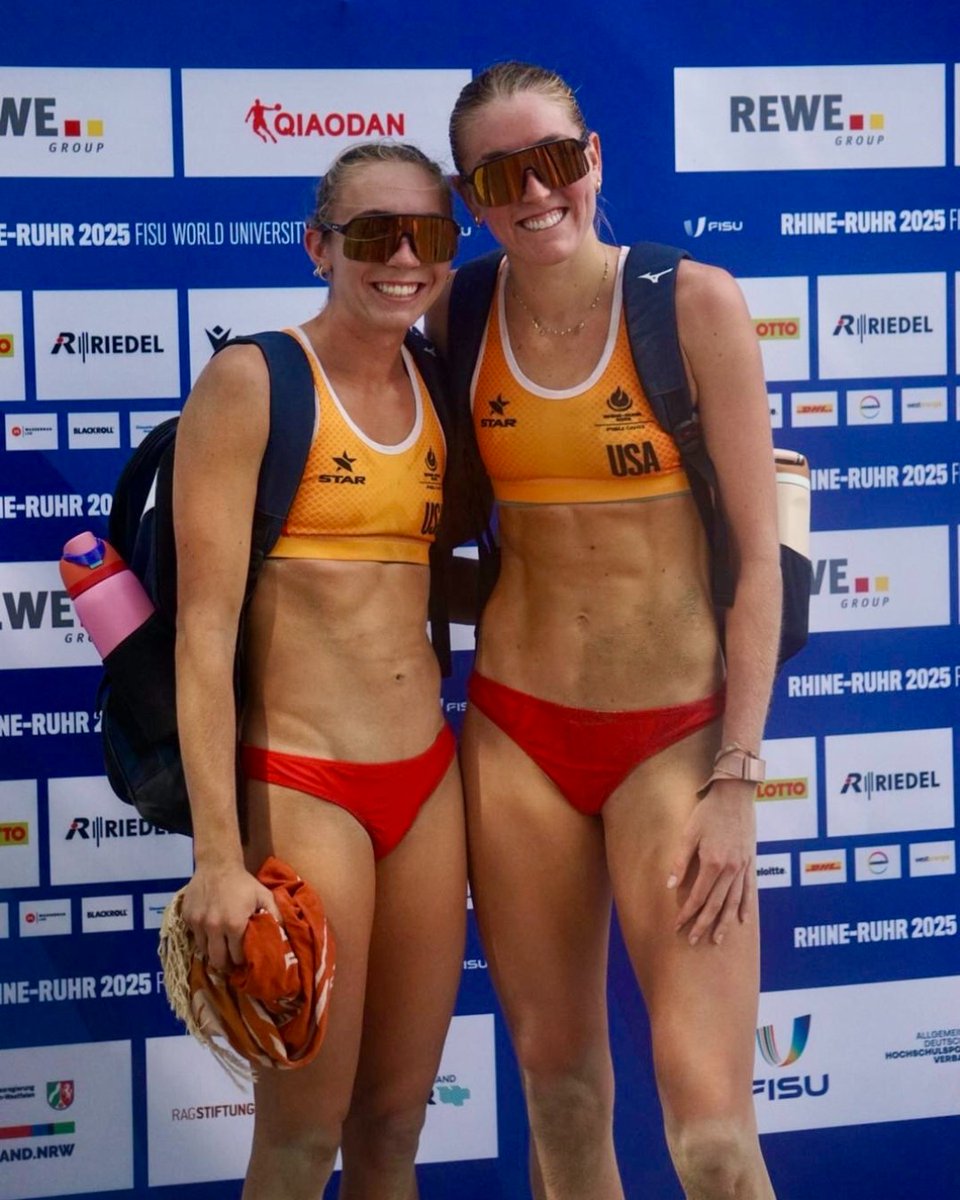 USAVBeach's tweet image. Day 4 Results from World University Games:
Alexis Durish / Audrey Koenig ๐บ๐ธ advance to the QUARTERS tomorrow after a win over AUS (15-21, 21-17, 15-12)! Next match: LTU
Thomas Hurst / Gage Basey ๐บ๐ธ fall to NED in two sets (17-21, 19-21).
Schedule ๐: go.usav.org/44XqI2D
