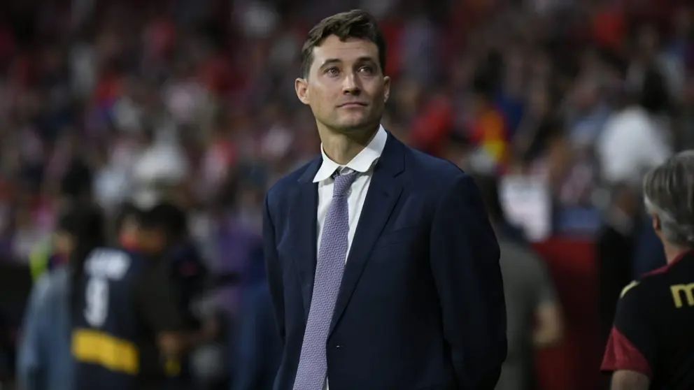 بن هاربورغ المالك الجديد لنادي #الخلود يملك 6.5% في قادش الإسباني وشريك في شركة عالمية لإدارة الأصول 
buff.ly/RBgTYwP 

#رؤية_السعودية_2030 
#تخصيص_الأندية_الرياضية