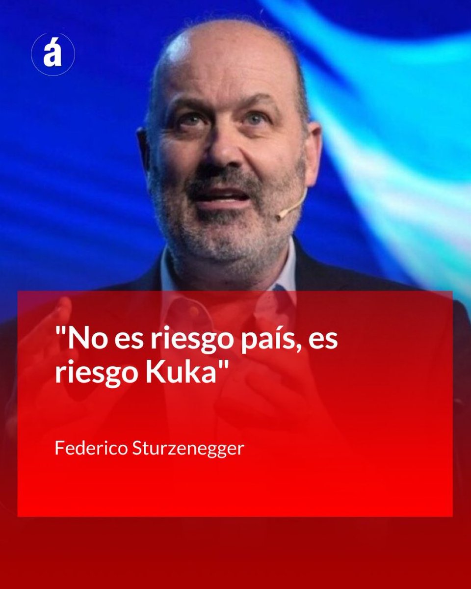ernestorr's tweet image. Pobrecito Sturzenegger, tan lejos de Harvard y tan cerca de Milei.