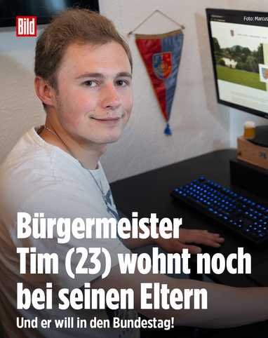 OpasWaehlenAfD's tweet image. Ich frage mich, was der Grund ist, dass solche Typen gewählt werden? Übrigens, er ist #SPD Mitglied ...