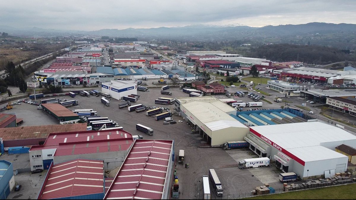 El 𝗣𝗼𝗹𝗶́𝗴𝗼𝗻𝗼 𝗚𝗿𝗮𝗻𝗱𝗮 𝗜𝗜 (𝗦𝗶𝗲𝗿𝗼) con +𝟭𝟱𝟬.𝟬𝟬𝟬 𝗺², avanza con:
𝗖𝗖𝗧𝗩 en viales
𝗣𝗹𝗮𝗻 𝗱𝗶𝗴𝗶𝘁𝗮𝗹 𝗱𝗲 𝗲𝗺𝗲𝗿𝗴𝗲𝗻𝗰𝗶𝗮
𝗔𝗽𝗼𝘆𝗼 𝗱𝗲 𝗜𝗗𝗘𝗣𝗔
𝗘𝗻𝘁𝗶𝗱𝗮𝗱 𝘂𝗿𝗯𝗮𝗻𝗶́𝘀𝘁𝗶𝗰𝗮 en marcha
Miembro de la 𝗙𝗲𝗱𝗲𝗿𝗮𝗰𝗶𝗼́𝗻 𝗔́𝗥𝗘𝗔𝗦