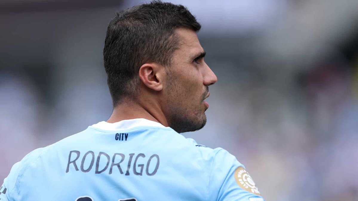 OldrockerND's tweet image. Estoy seguro que lo de que el Madrid quiera fichar a Rodri es falso. Ni quiere el Madrid ni quiere Rodri, es antimadridista.