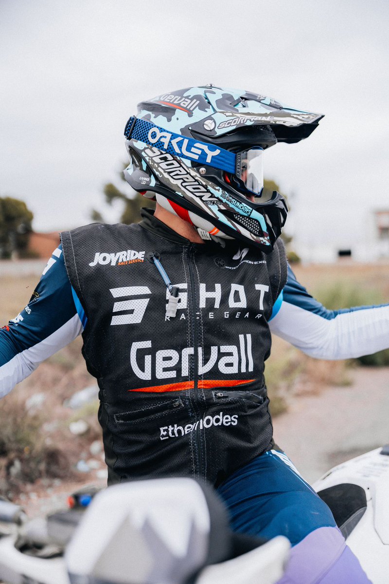AlphaGrowth_xyz's tweet image. Our guy is training for @dakar. At some point, Ethernodes Vaults will cross the desert. This is going directly to our roadmap!
If you know any protocol, DAO, or local project we can validate or provide liquidity to along the way — hit us up😂